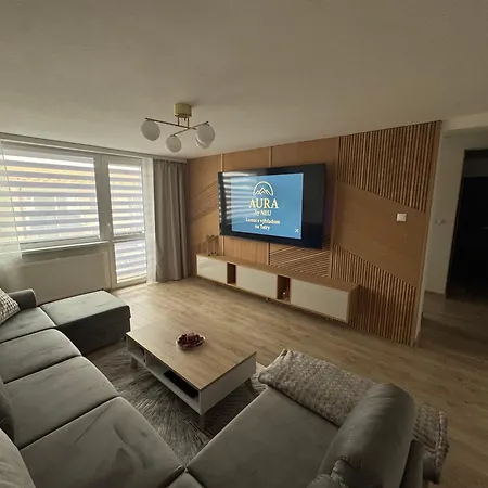 Aura Apartment *