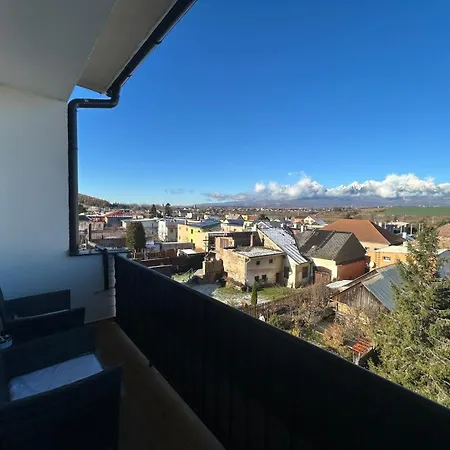 Aura Apartment