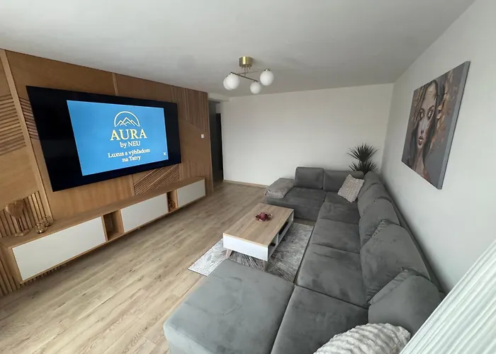 Apartment Aura